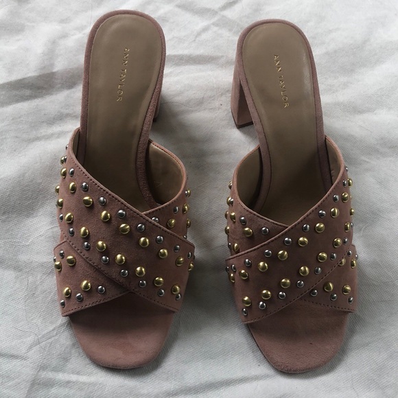Suede pink shoes - Picture 1 of 3